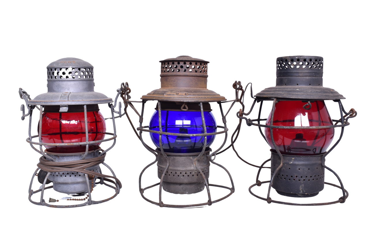 6144 - Trio of Pennsylvania Railroad Lanterns - Two Adlake Kero and Handlan thumbnail