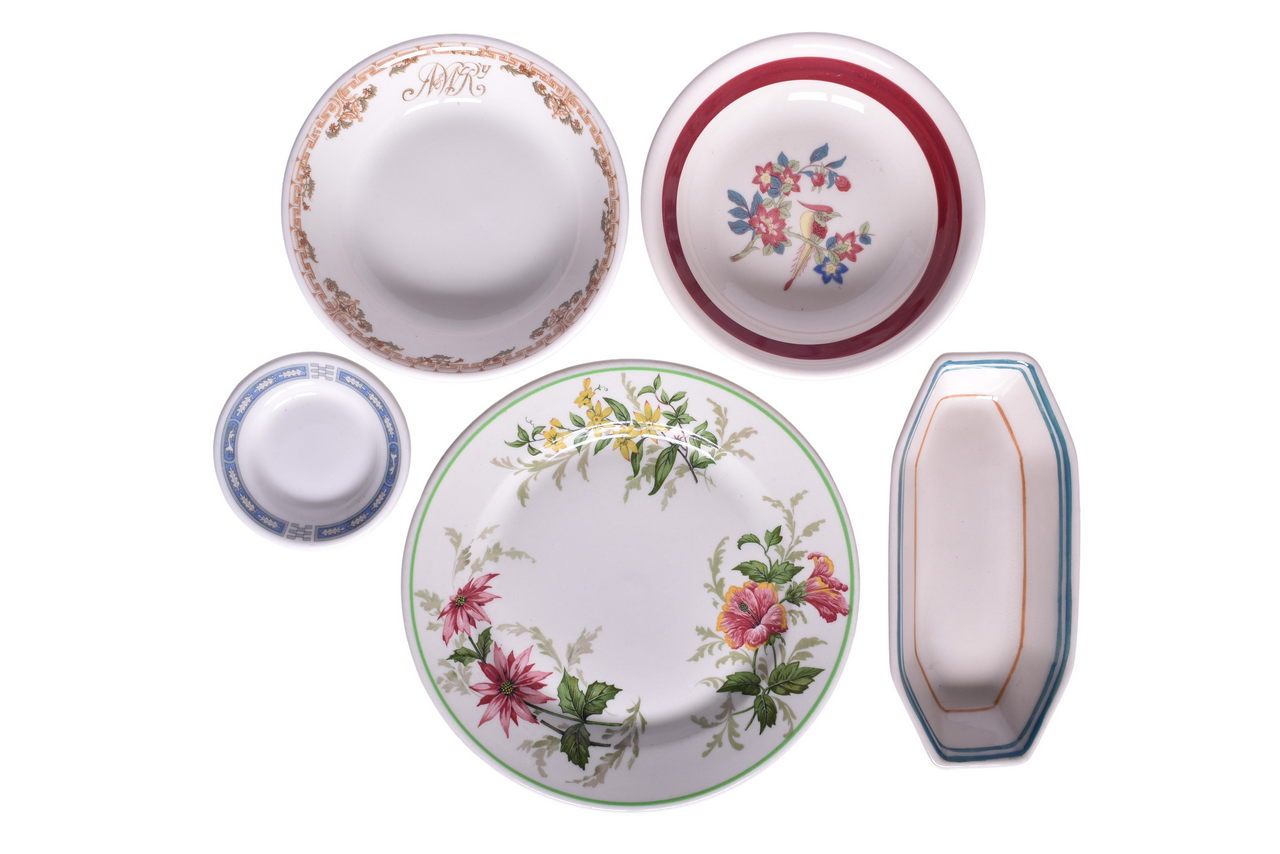 6195 - Five Pieces of Eastern Railroad China - Norfolk & Western, Atlantic Coast Line, Southern, and Florida East Coast thumbnail