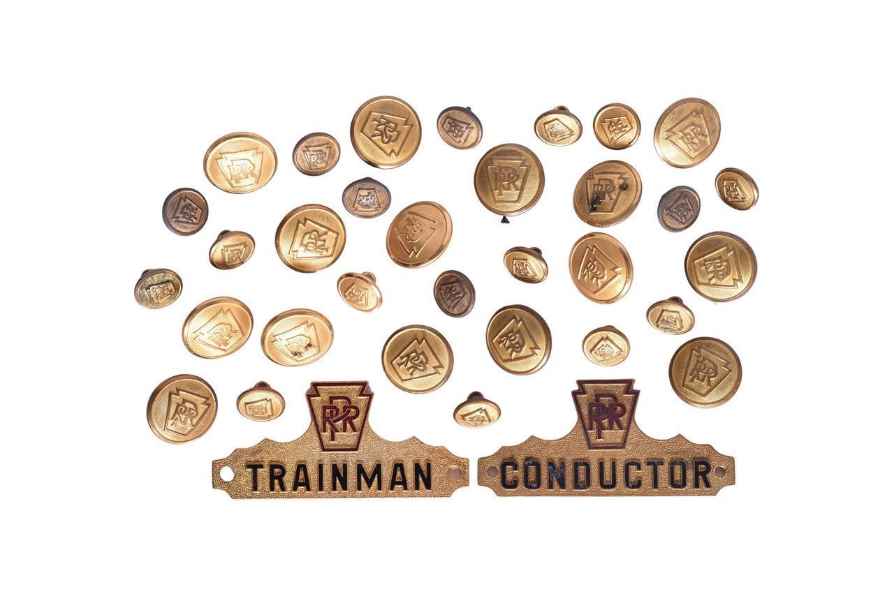 6251 - Pennsylvania Railroad Conductor Cap Badge, Trainman Cap Badge, and Uniform Buttons thumbnail