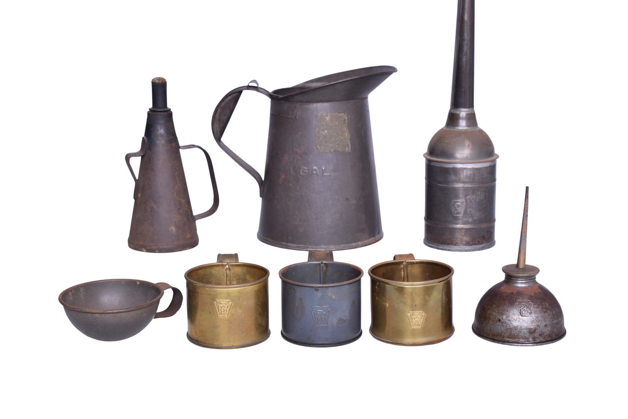 6253 - Eight Pieces of Pennsylvania and Central Railroad of New Jersey Tin Ware - Pitcher, Cups, Tall Oil Can, and Hand Torch thumbnail