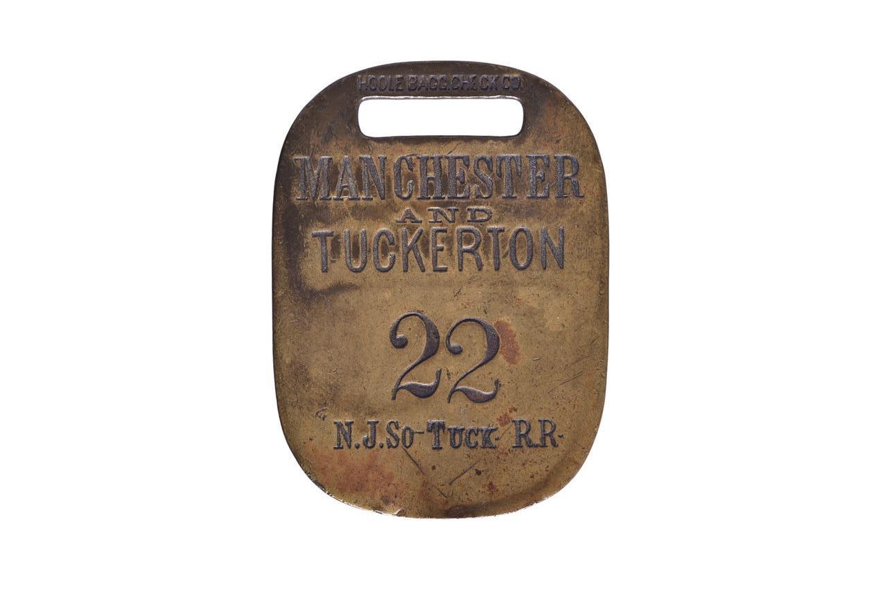 6275 - New Jersey Southern Tuckerton Railroad Brass Baggage Check Tag thumbnail