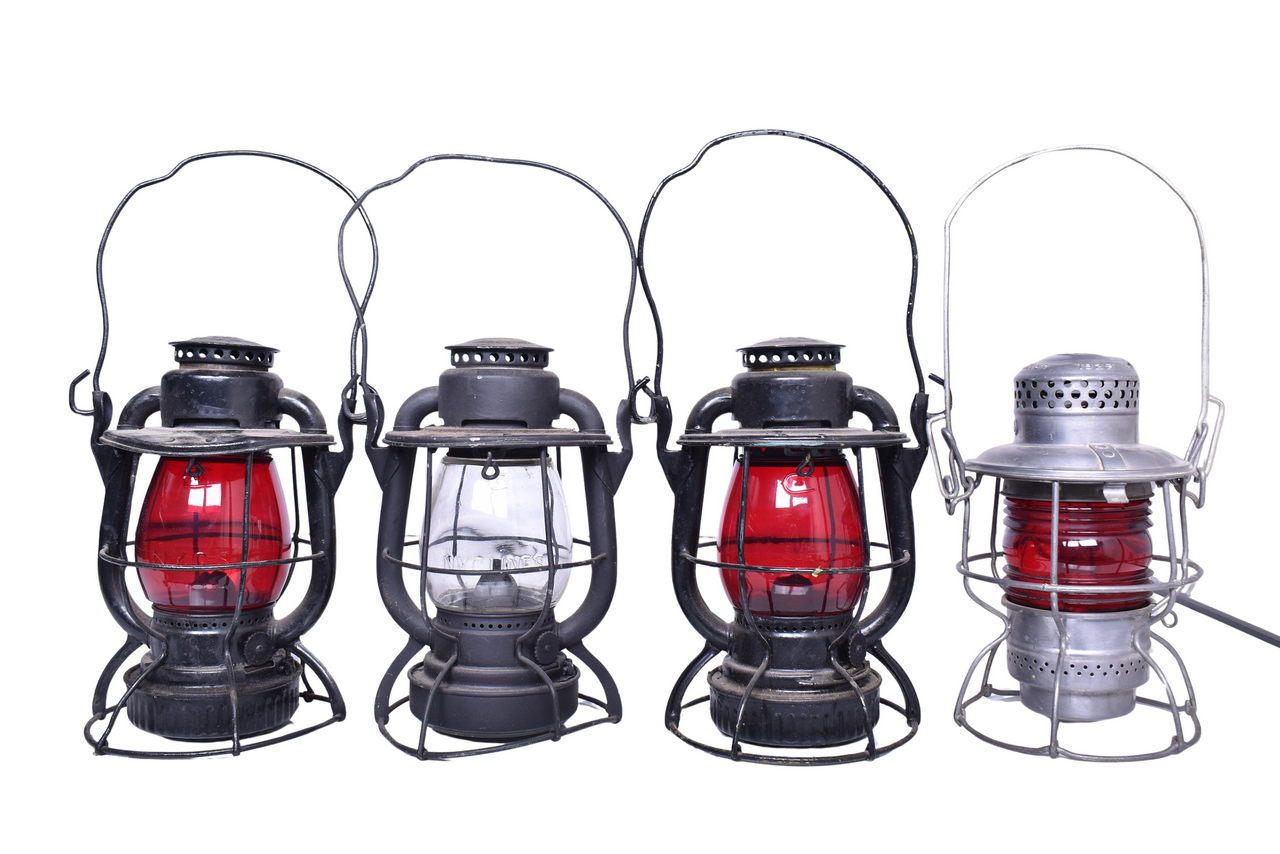 6317 - Four East Coast Railroad Lanterns - Pennsylvania and New York Central thumbnail