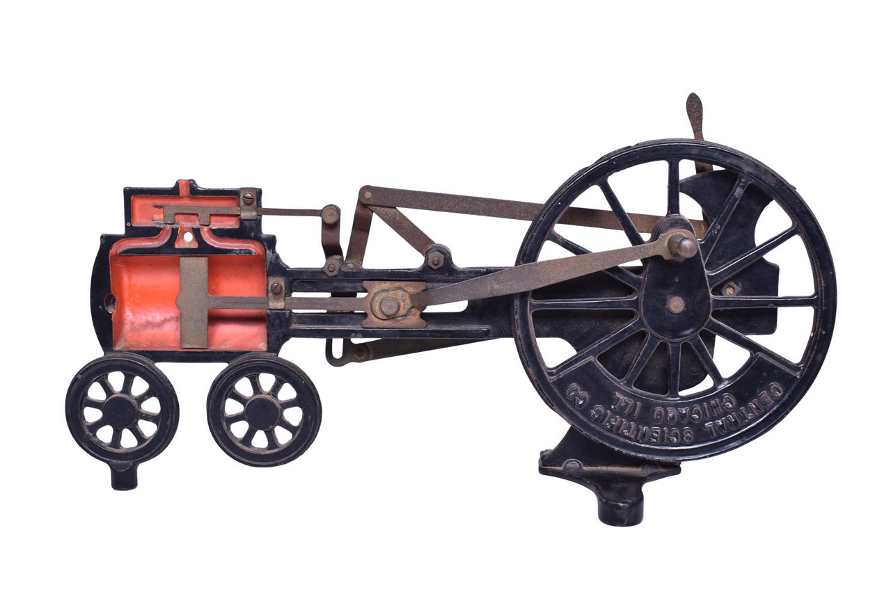 6477 - Central Scientific Co. Steam Piston Locomotive Engine Instructional Model - Operating Railroad Running Gear Desk Display thumbnail