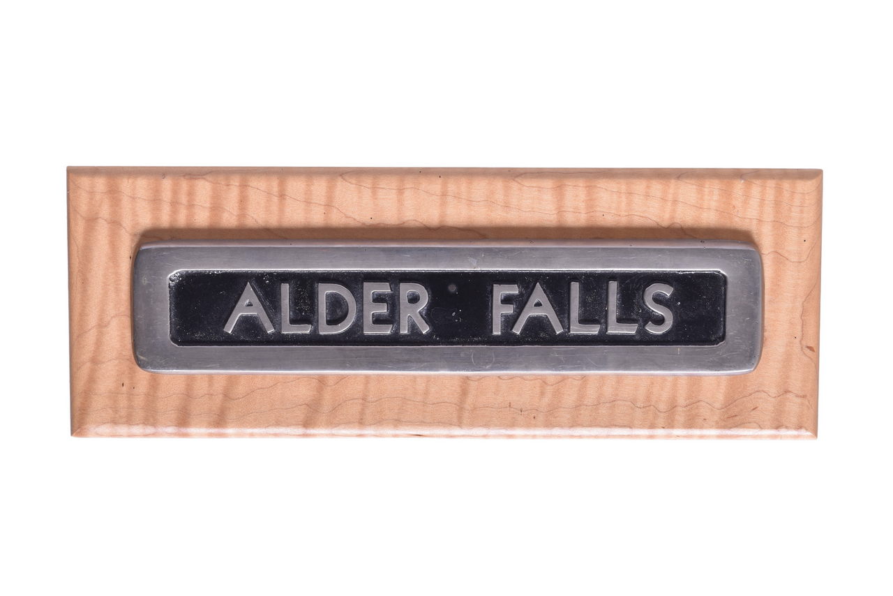 6511 - Pennsylvania Railroad #8400 Alder Falls Pullman Sleeping Car and Lounge Metal Name Plate thumbnail