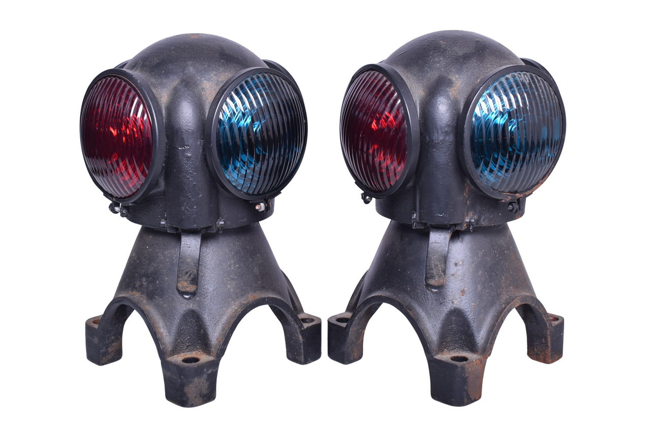 6620 - Pair of Reproduction Pennsylvania Railroad Tender Marker Lamps thumbnail