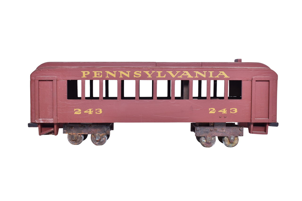 6633 - Wooden Pennsylvania Railroad Railcar Model thumbnail