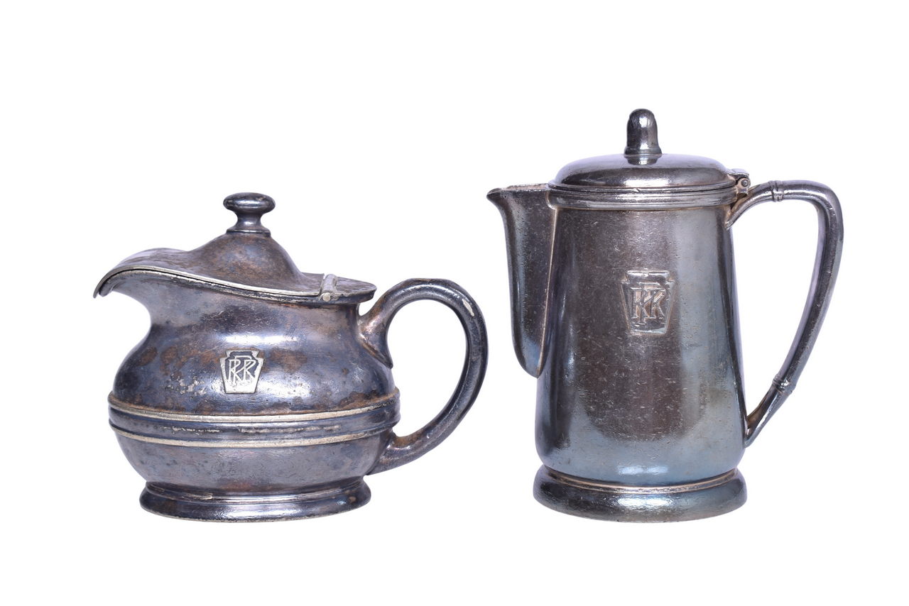 6639 - Pennsylvania Railroad Dining Car Silver Coffee Pot and Cream Pitcher thumbnail