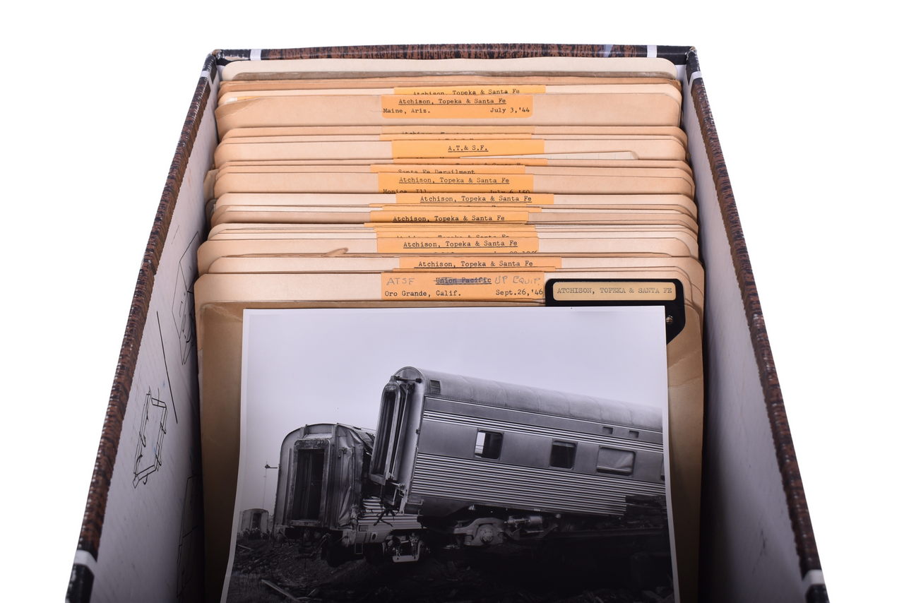 6650E - Santa Fe Railway Railroad Wreck Files from the Budd Company Archives thumbnail