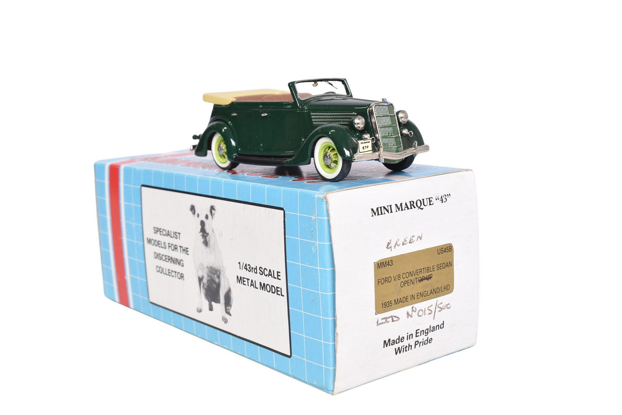 7066 - Mini Marque US 45B 1935 Ford V/8 Convertible Sedan Open thumbnail
