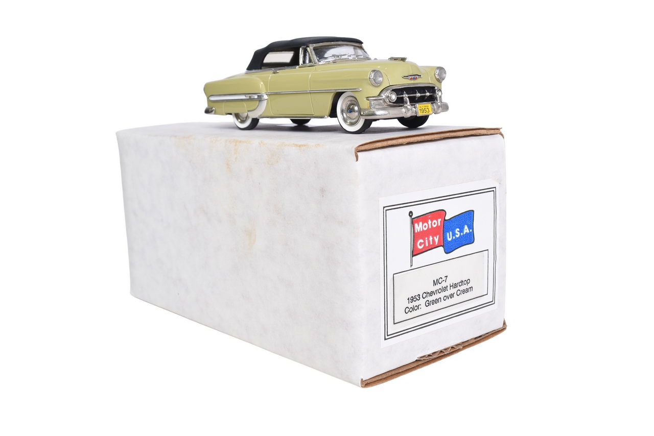 7069 - Motor City USA MC 7 1953 Chevrolet Hardtop thumbnail