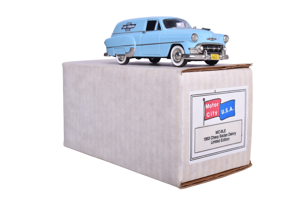 7115 - Motor City USA MC-9 1953 Chevy Sedan Delivery thumbnail