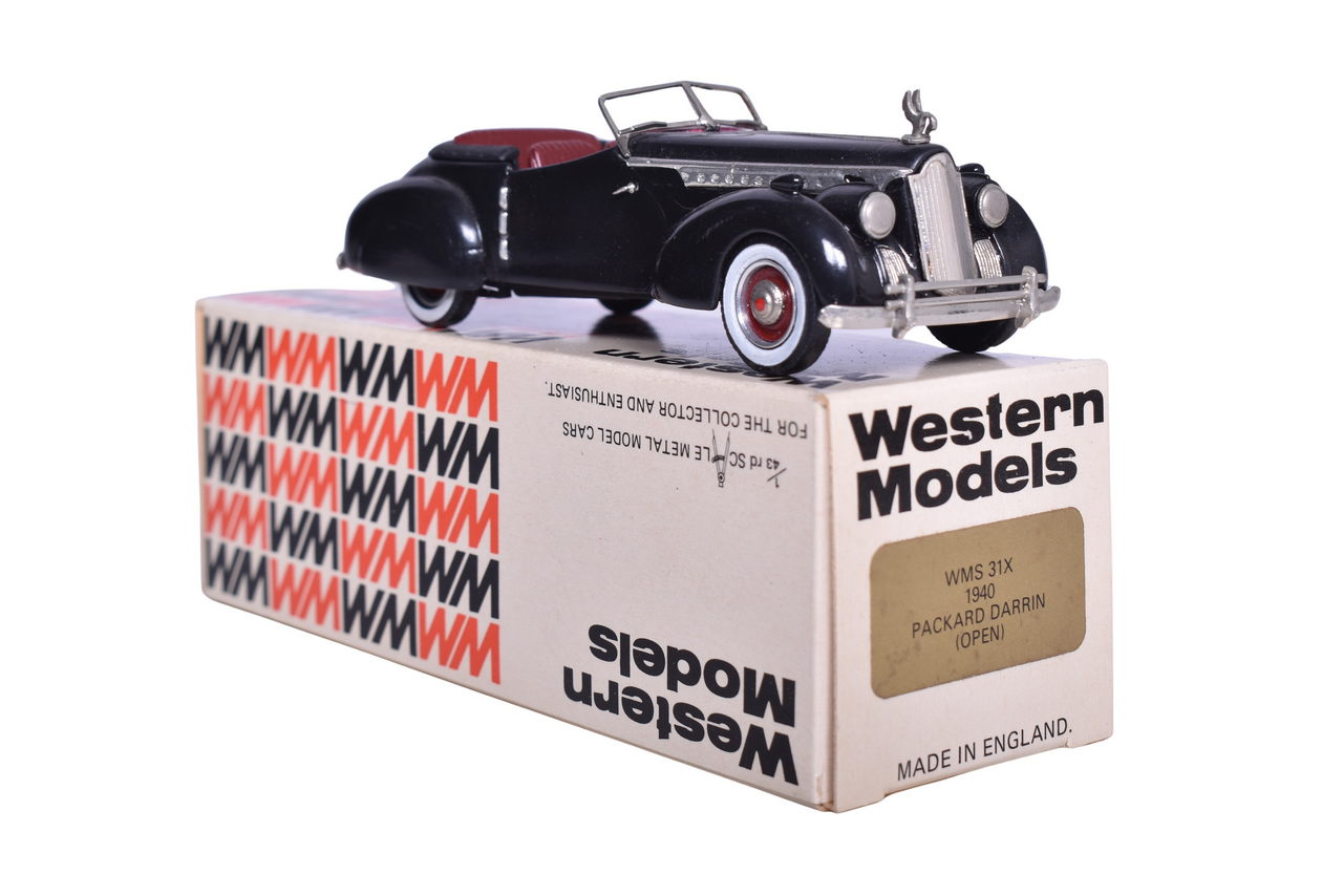 7121 - Western Models WMS 31X 1940 Packard Darrin thumbnail