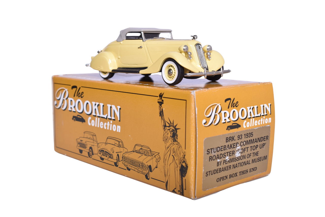 7142 - Brooklin BRK93 1935 Studebaker Commander Roadster thumbnail
