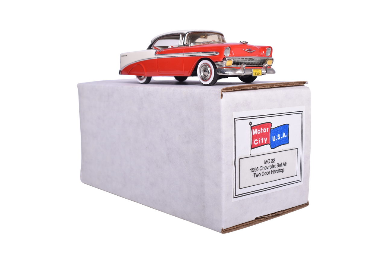 7168 - Motor City USA MC 32 1956 Chevrolet Bel Air Two Door Hardtop thumbnail