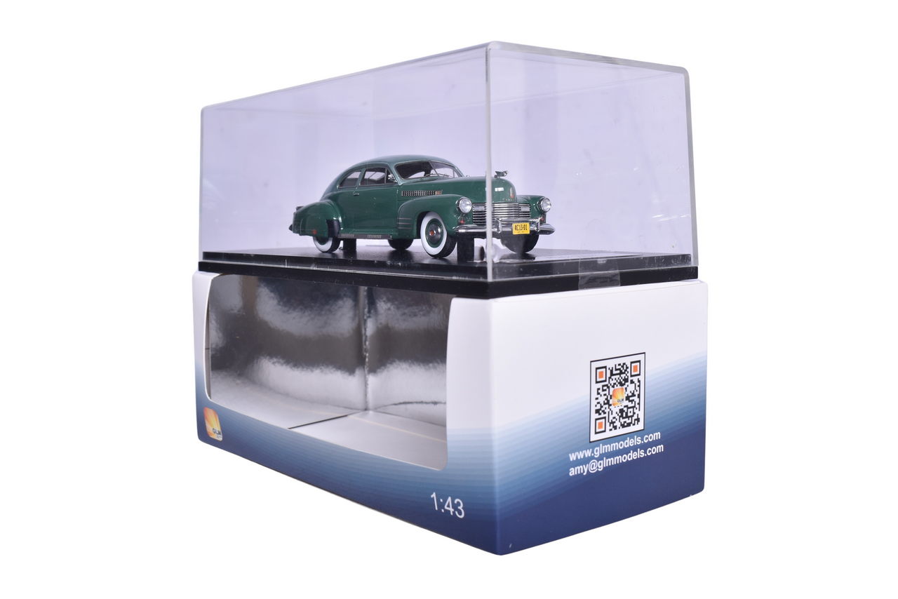 7170 - Great Lighting Models GLM121301 1941 Cadillac Series 61 Coupe Sedanet thumbnail