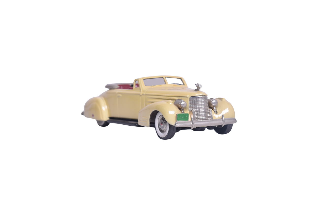 7192 - Brooklin No 14 1940 Cadillac V16 Convertible Coupe thumbnail