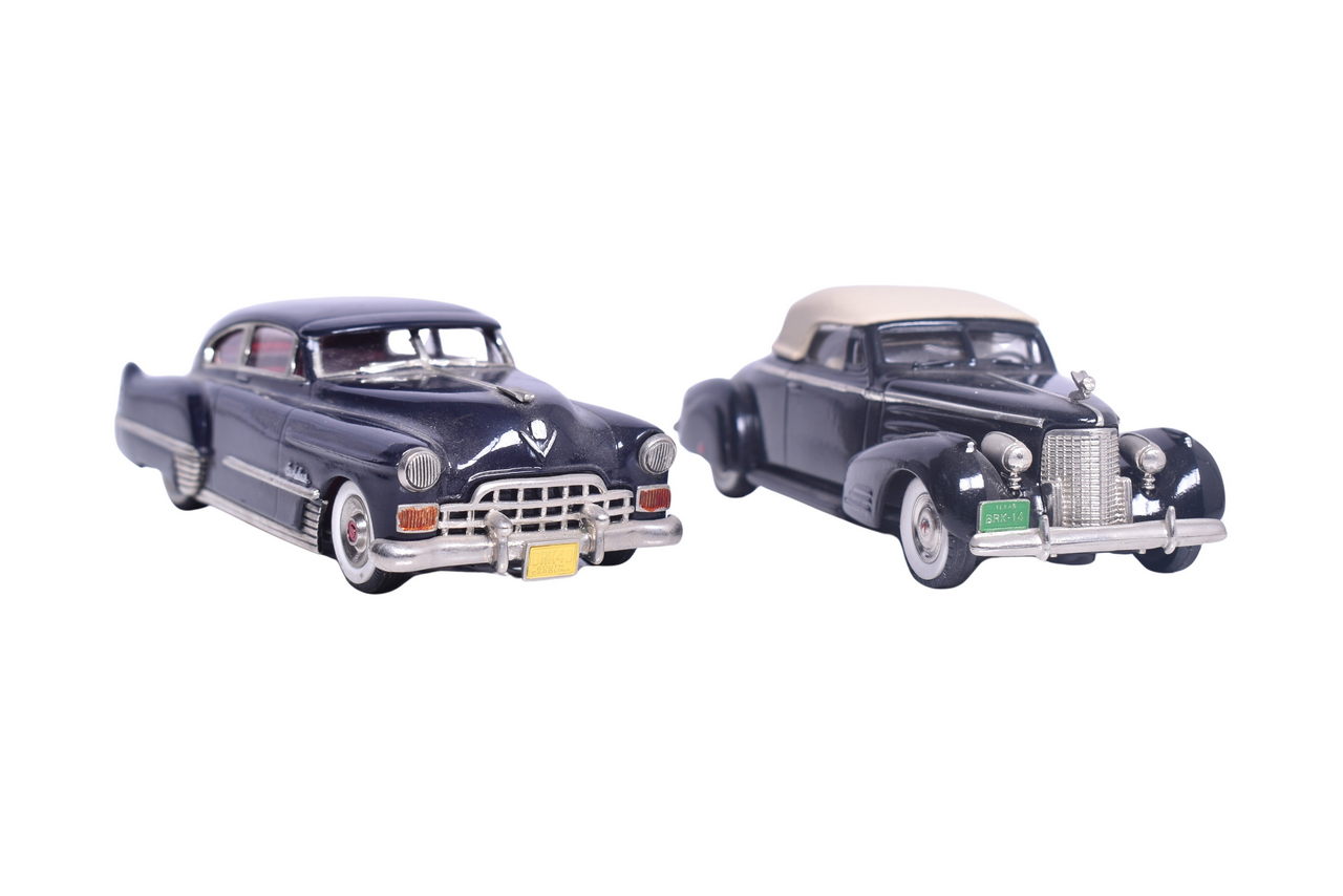 7218 - Pair of Brooklin Cadillac Models - 1940 V16 Convertible Coupe and 1948 Series 62 Dynamic Fast Back Coupe thumbnail