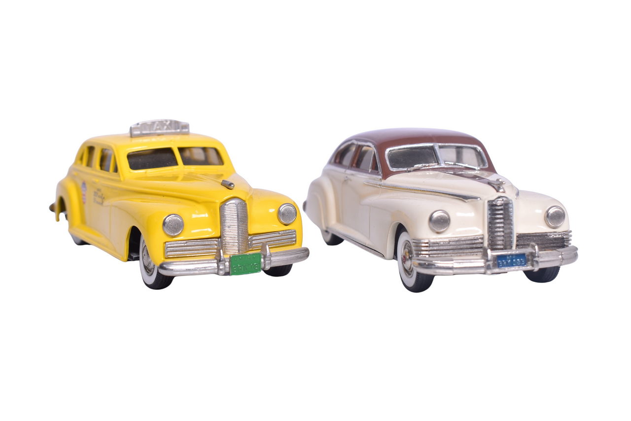 7233 - Pair of Brooklin Packard Models - 1947 Custom Super Eight and 1941 Clipper thumbnail