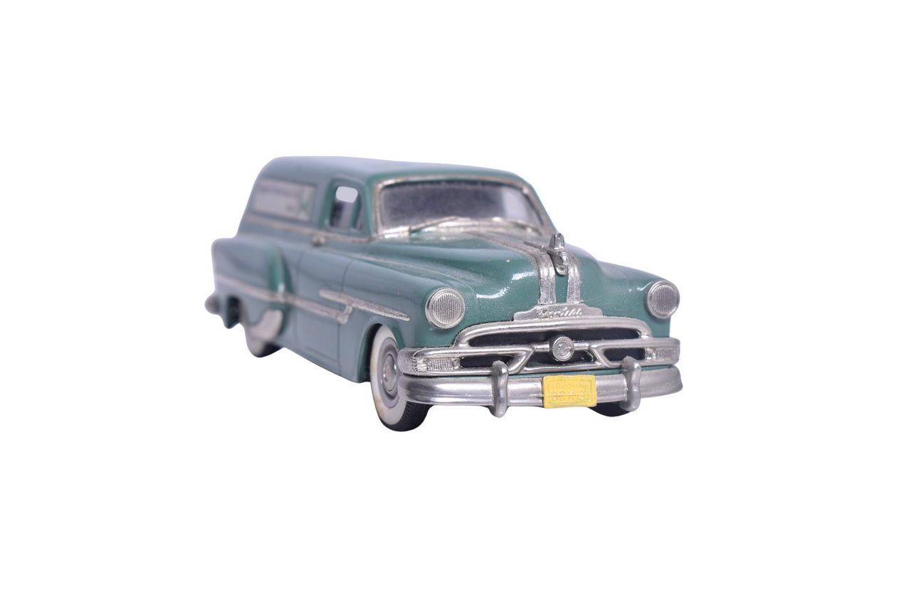 7235 - Brooklin BRK31 1953 Pontiac Sedan Delivery thumbnail