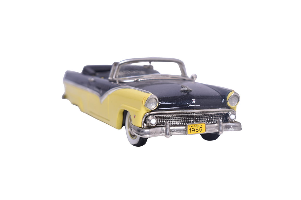 7255 - Motor City USA MC-12 1955 Ford Fairlane Sunliner Convertible thumbnail