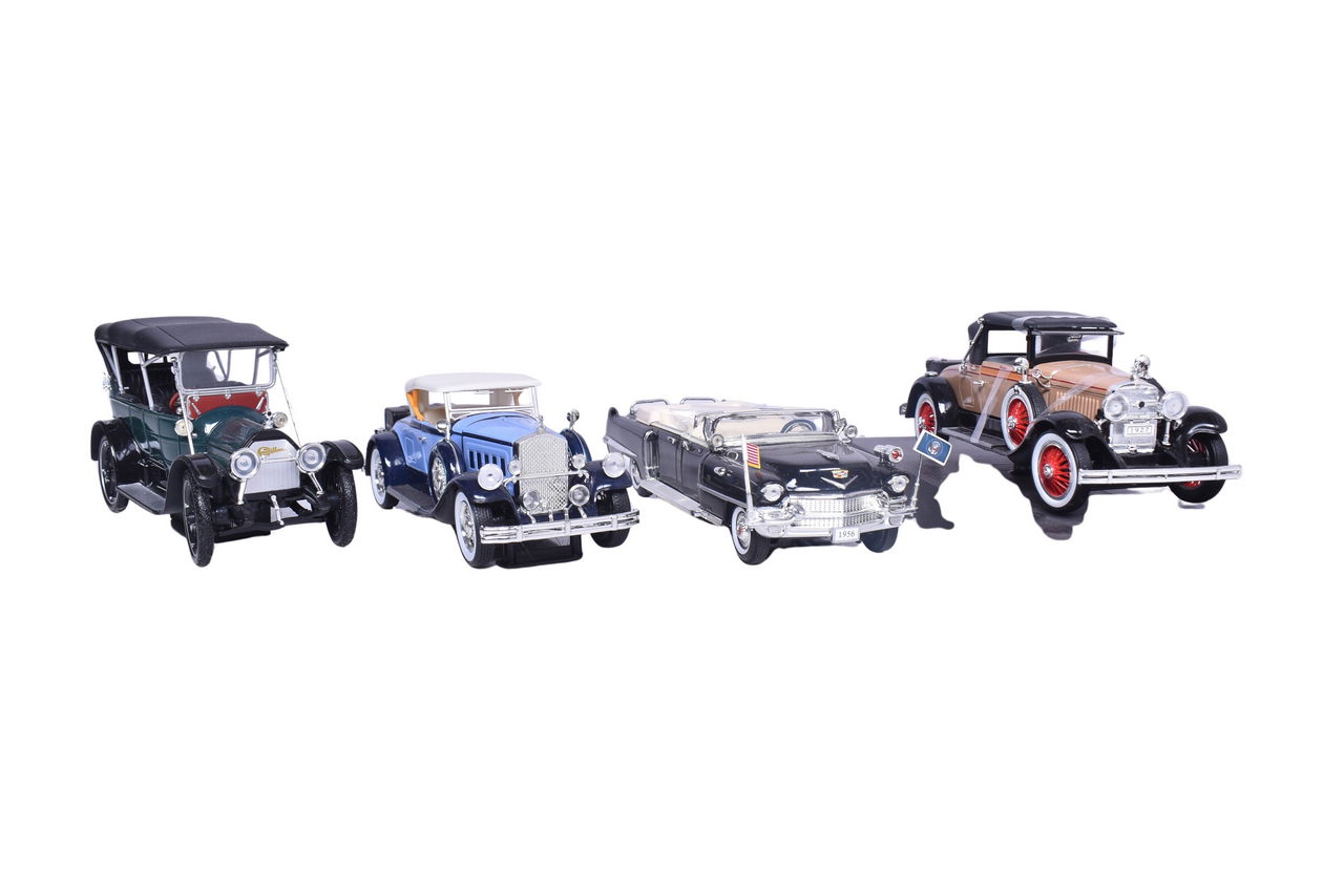 7300 - Four Signature Models 1910s-1950s Car Models thumbnail