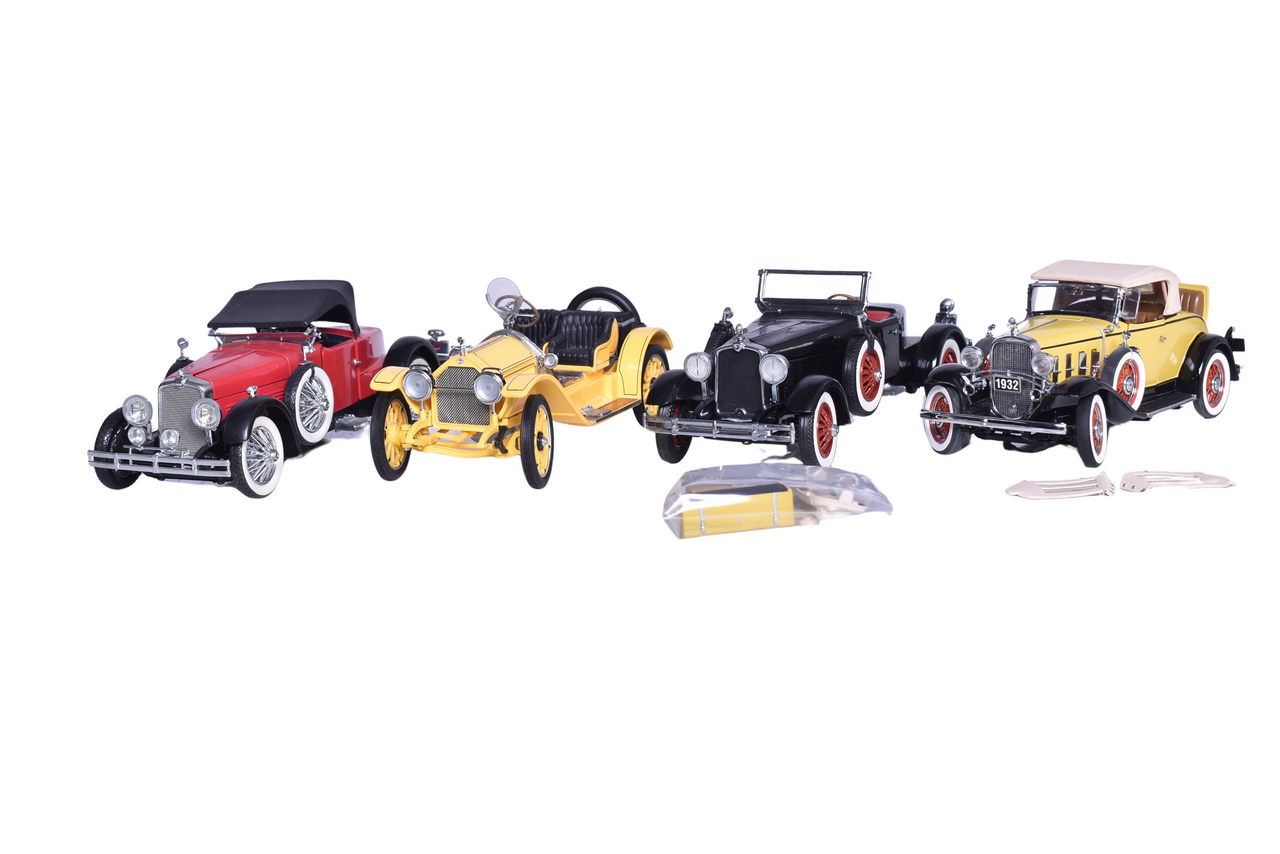 7307 - Four 1:24 Die Cast 1910s/20s Stutz and 1932 Chevrolet Models - Danbury Mint and Franklin Mint thumbnail