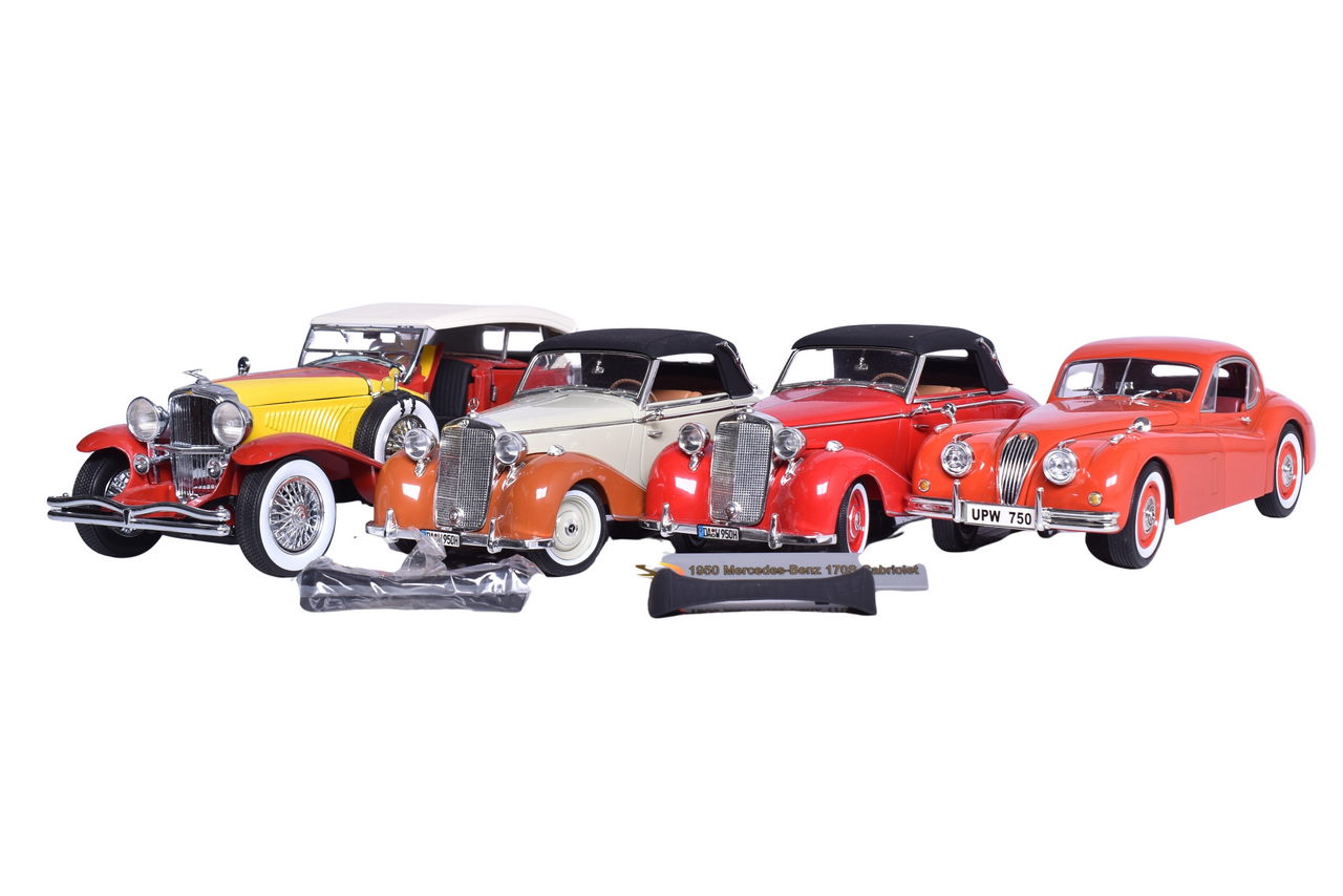 7340 - Four Signature Models 1:18 Die Cast Models - 1949 Jaguar, 1950 Mercedes-Benz, 1934 Duesenberg thumbnail