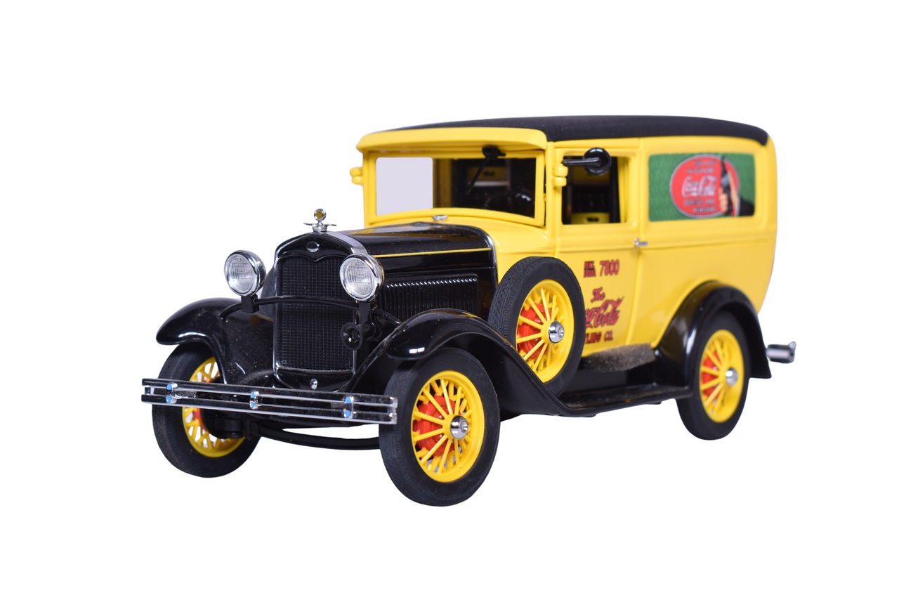 7345 - Danbury Mint 1:24 Die Cast 1931 Coca-Cola Delivery Truck thumbnail