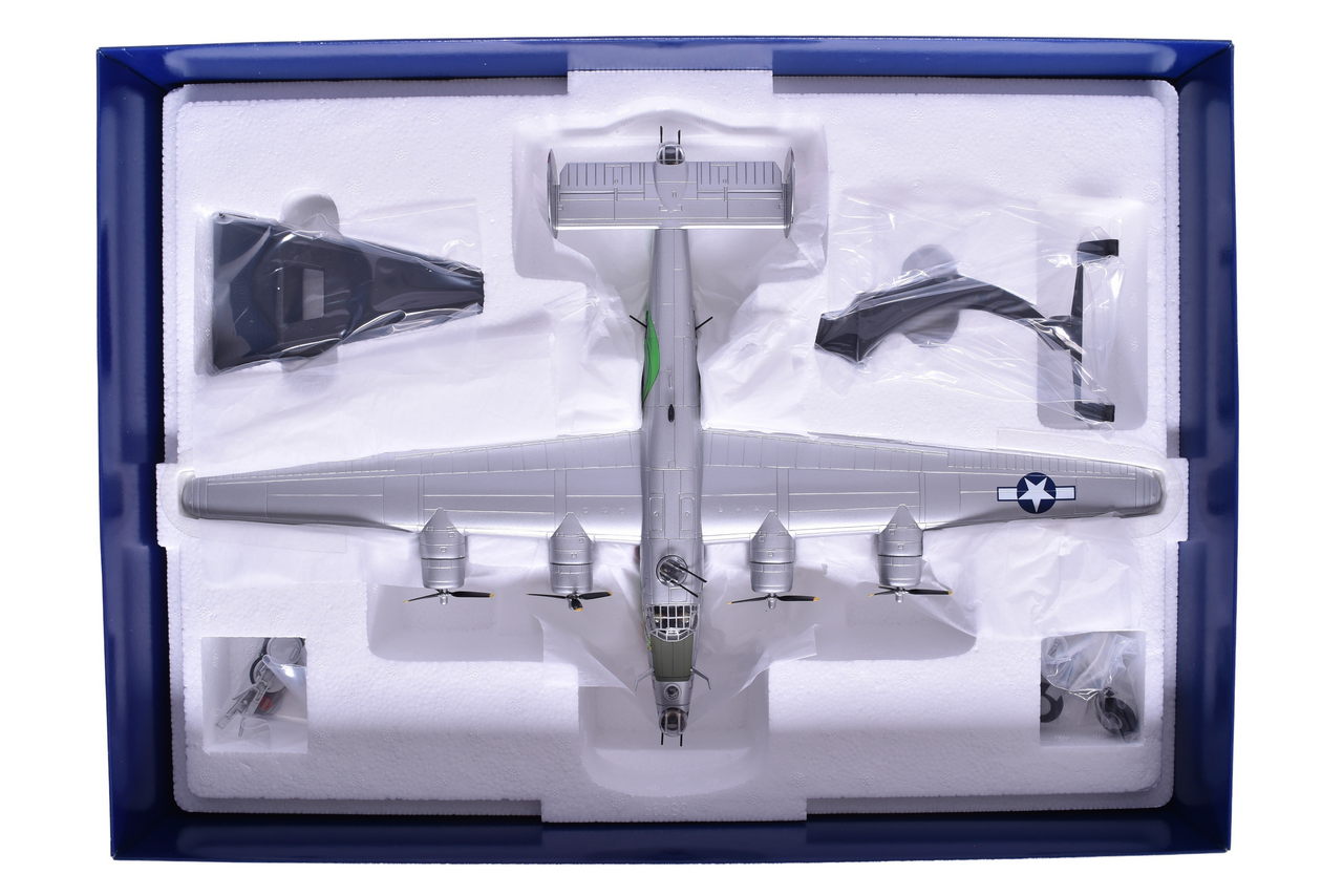 7404 - Corgi 1:72 WWII Consolidated B-24J Liberator 'The Dragon And His Tail' Diecast Plane thumbnail