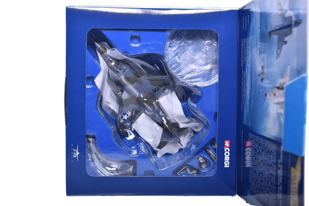 7411 - Corgi 1:72 Hawker Siddeley AV-8A Harrier Diecast Plane thumbnail