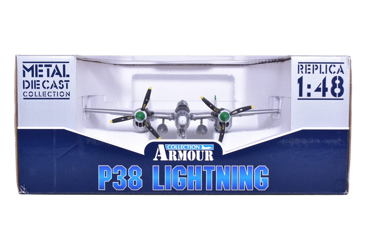 7435 - Franklin Mint / Armour Collection 98170 USAF WWII P-38 Lightning 80FS-8FG Diecast Plane thumbnail