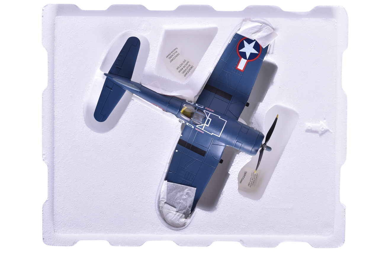 7443 - Armour Collection / Franklin Mint 1:48 WWII US Navy F4U Corsair Diecast Plane thumbnail