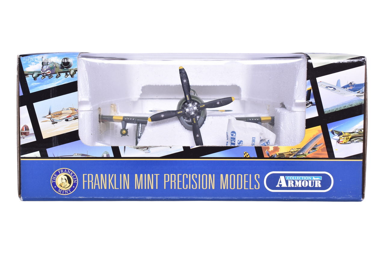 7449 - Armour Collection / Franklin Mint 1:48 P47 Thunderbolt Diecast Plane thumbnail