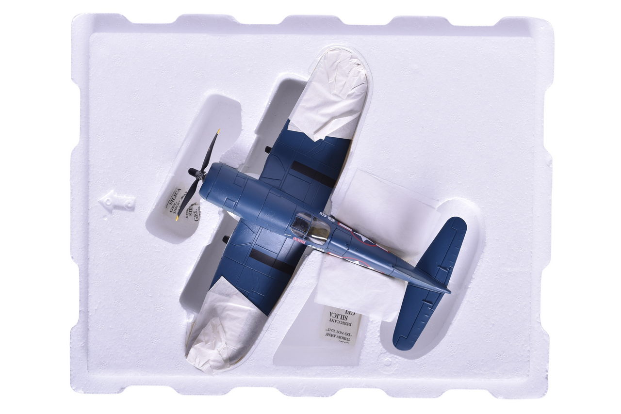 7455 - Armour Collection / Franklin Mint 98023 US Marines F4U Corsair 