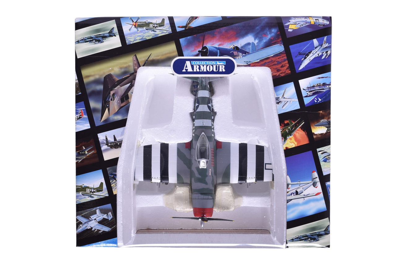 7461 - Franklin Mint / Armour Collection B11B295 P47 Thunderbolt USAF Aces Diecast WWII Military Plane thumbnail