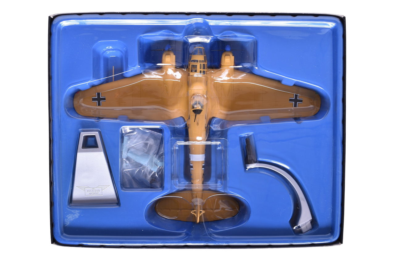7487 - Corgi 1:72 Heinkel He-111H-6 Diecast Plane thumbnail