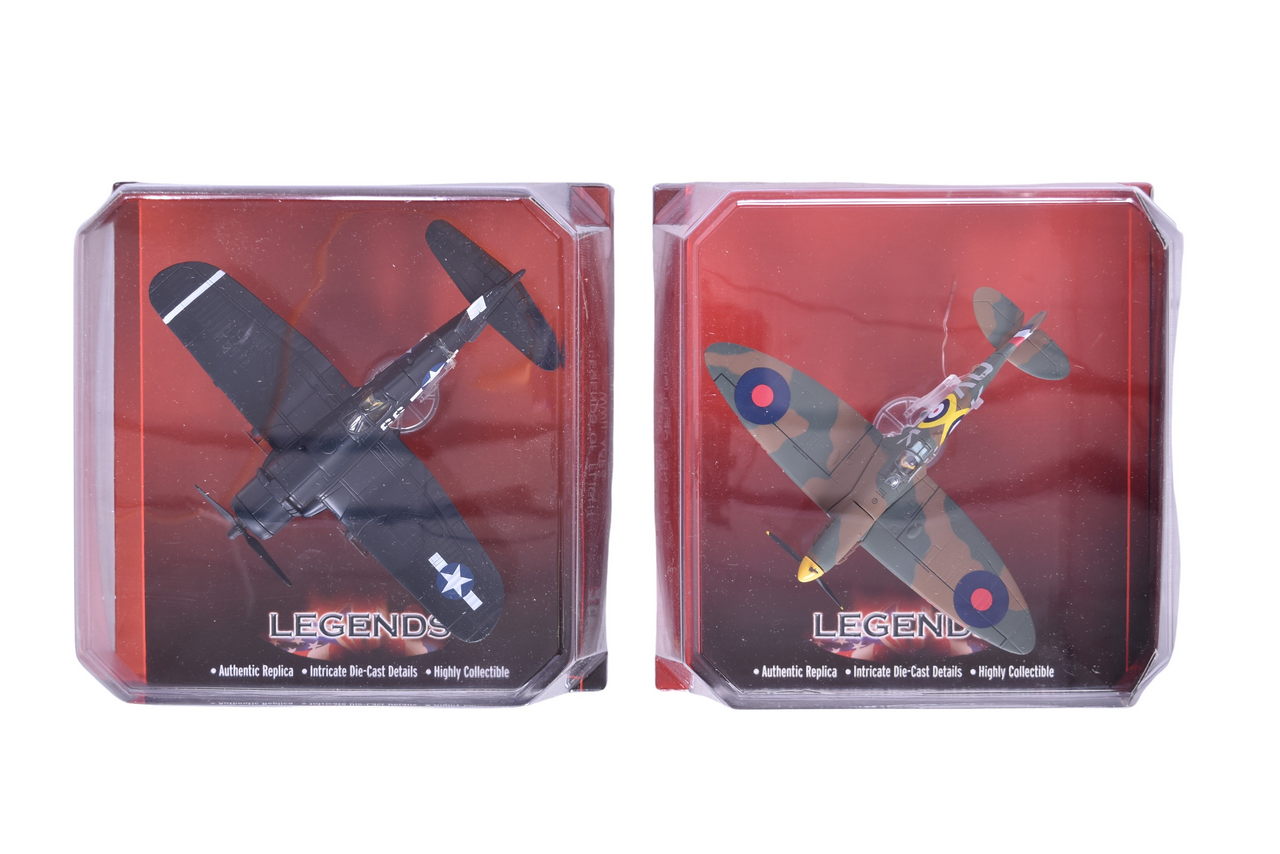 7511 - Pair of Corgi WWII Legends 1:72 Supermarine Spitfire MKI and F-4U-1D Corsair Military Planes - NIB thumbnail