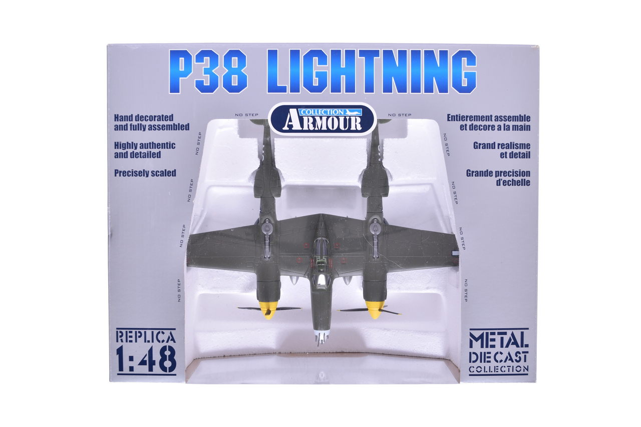 7537 - Armour Collection / Franklin Mint 1:48 WWII USAF P38 Lightning Diecast Plane thumbnail