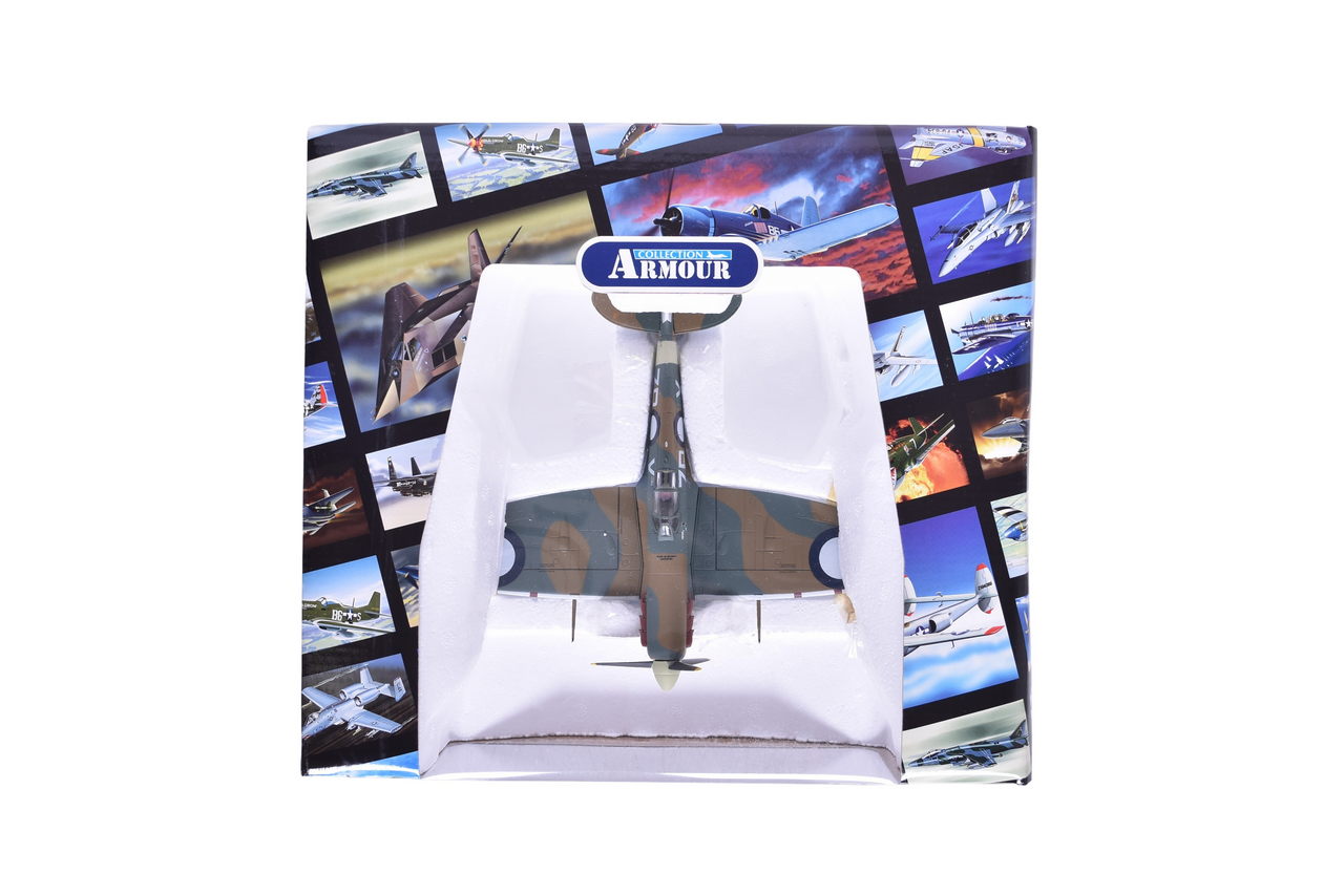 7603 - Armour Collection / Franklin Mint 1:48 WWII RAF Spitfire MK V Diecast Plane thumbnail