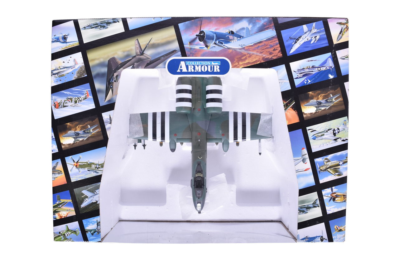 7623 - Armour Collection / Franklin Mint 1:48 A10 Warthog Diecast Plane thumbnail