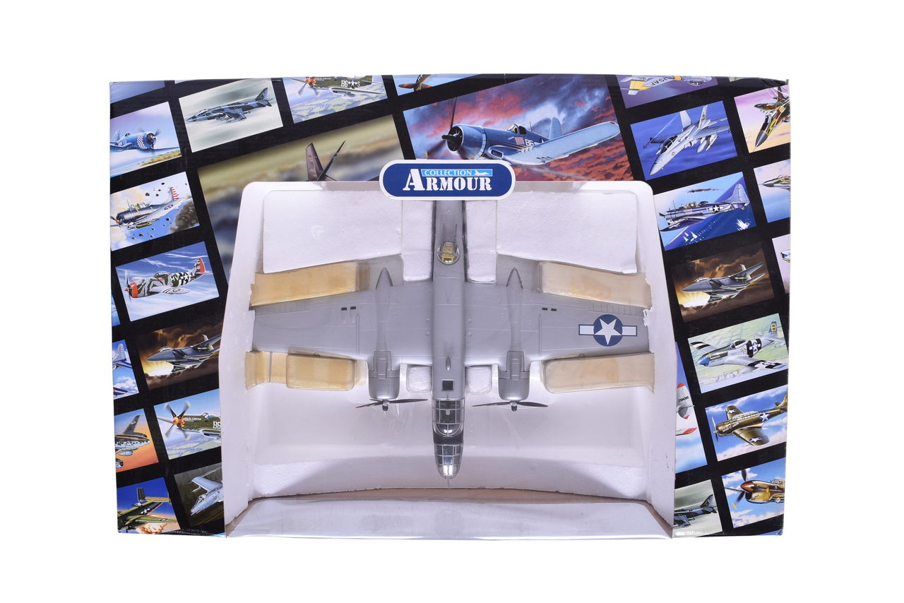 7624 - Armour Collection / Franklin Mint 1:48 B25 Mitchell Chow Hound Jr Diecast Plane thumbnail