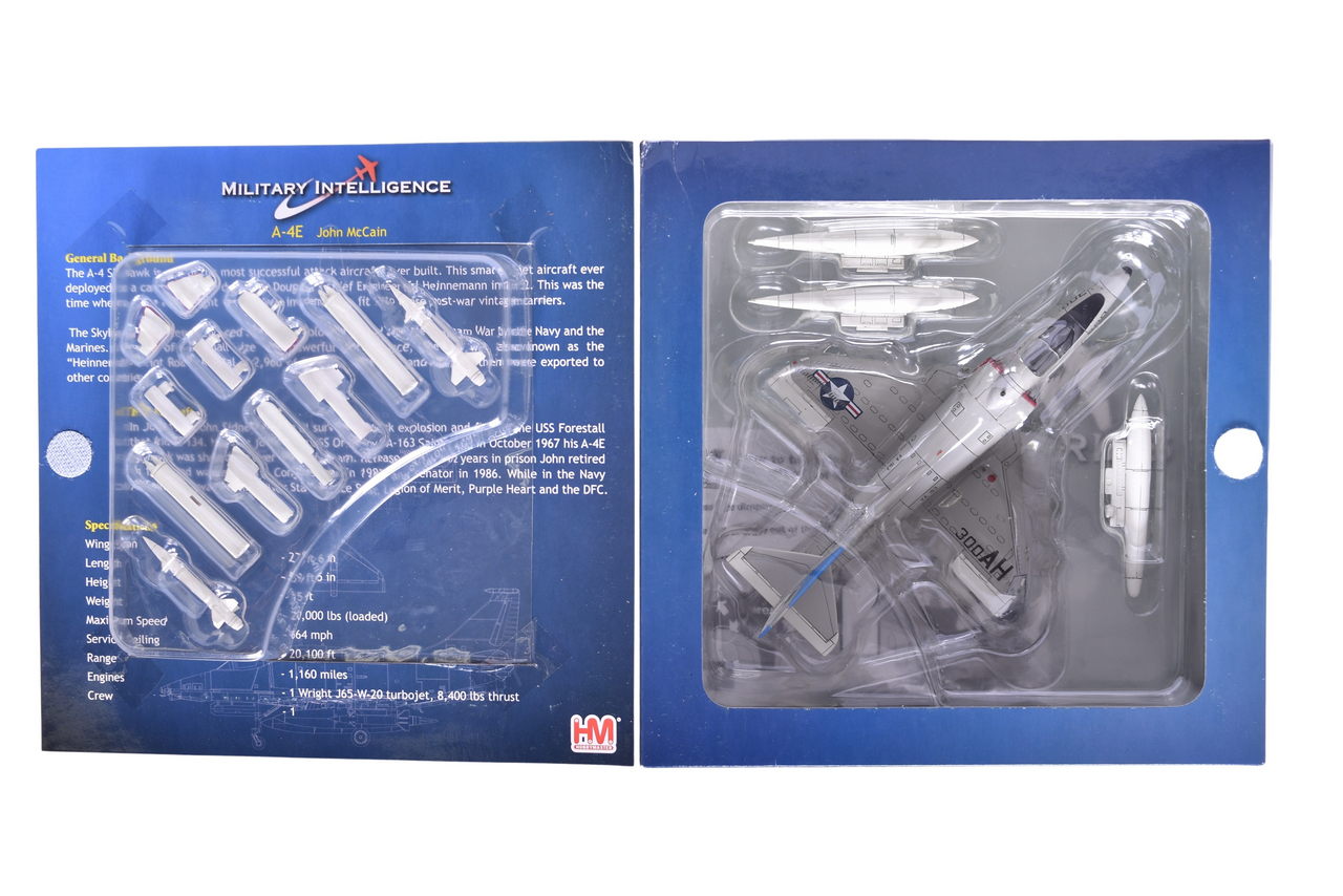7628 - Hobby Master 1:72 A-4E Skyhawk John McCain US Navy Diecast Military Jet Plane thumbnail