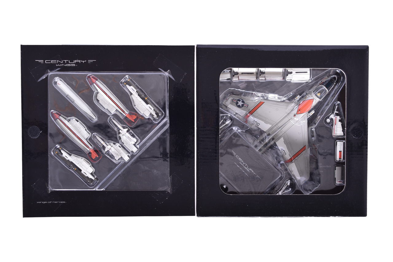 7641 - Century Wings 1:72 A-7E Corsair II US Navy Sidewinders Diecast Plane 589308 - NIB thumbnail