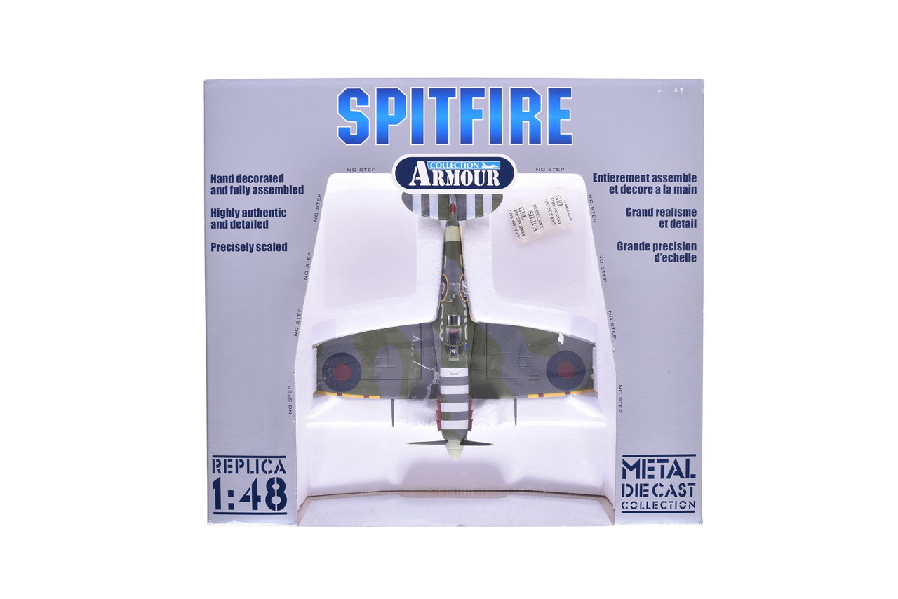7664 - Franklin Mint Armour Collection 98167 Spitfire MkV Diecast WWII Ace Plane thumbnail