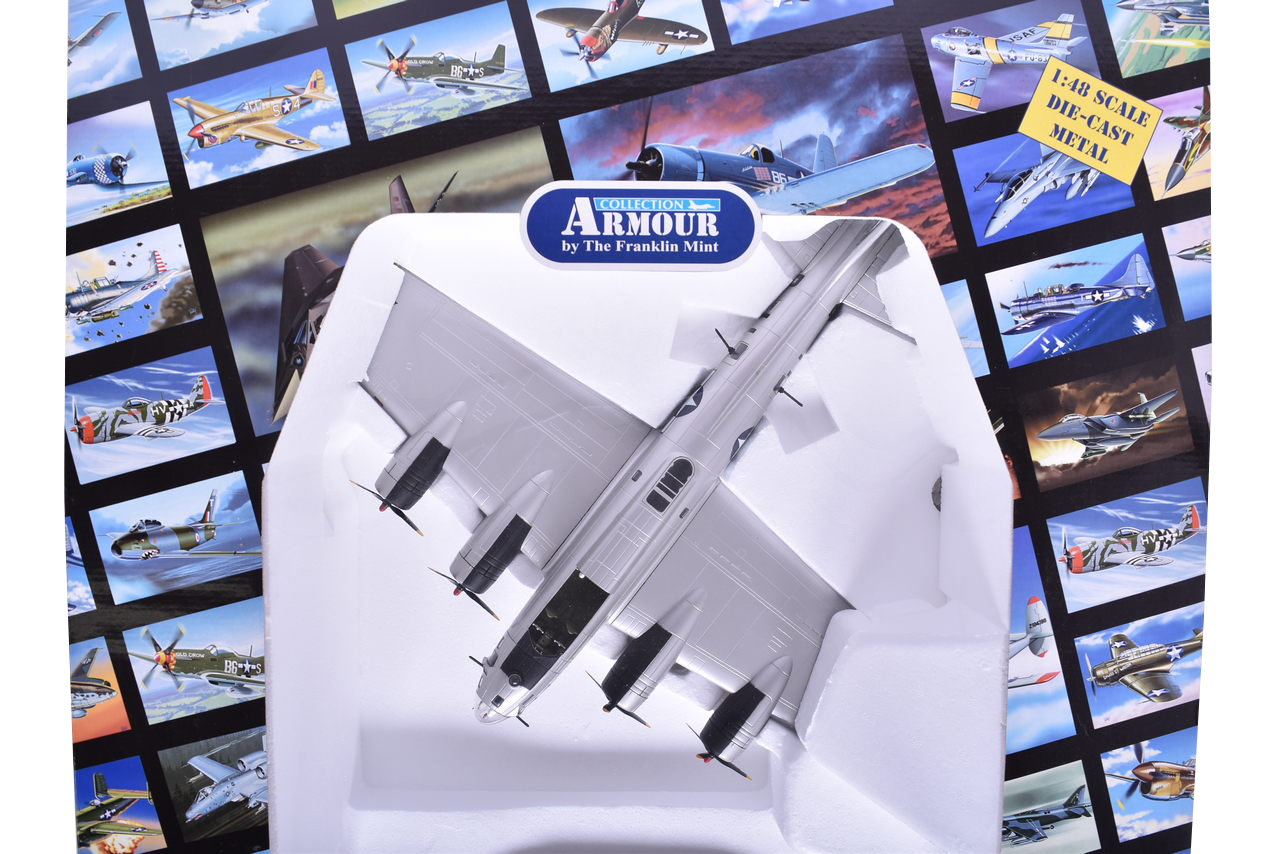 7672 - Franklin Mint Armour Collection B11E055 B17 Flying Fortress 