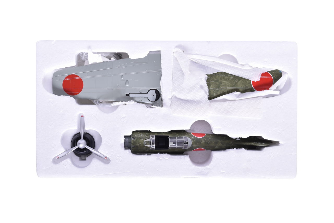 7688 - Marushin 1:48 Zero Type Carrier Fighter Diecast WWII Japanese Army Plane Model 32 thumbnail