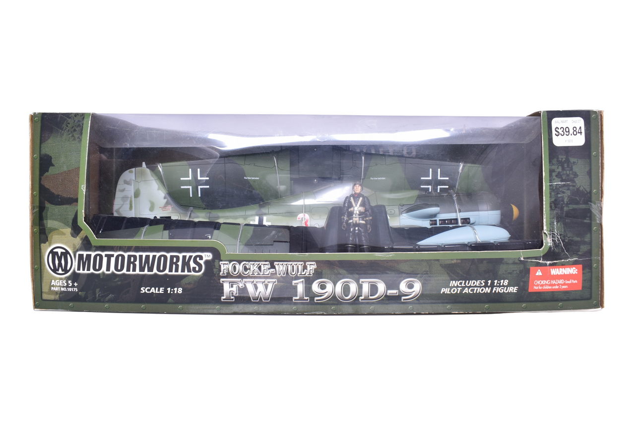 7730 - Motorworks / 21 Century Toys 1:18 Focke-Wulf FW 190D-9 Model Plane thumbnail