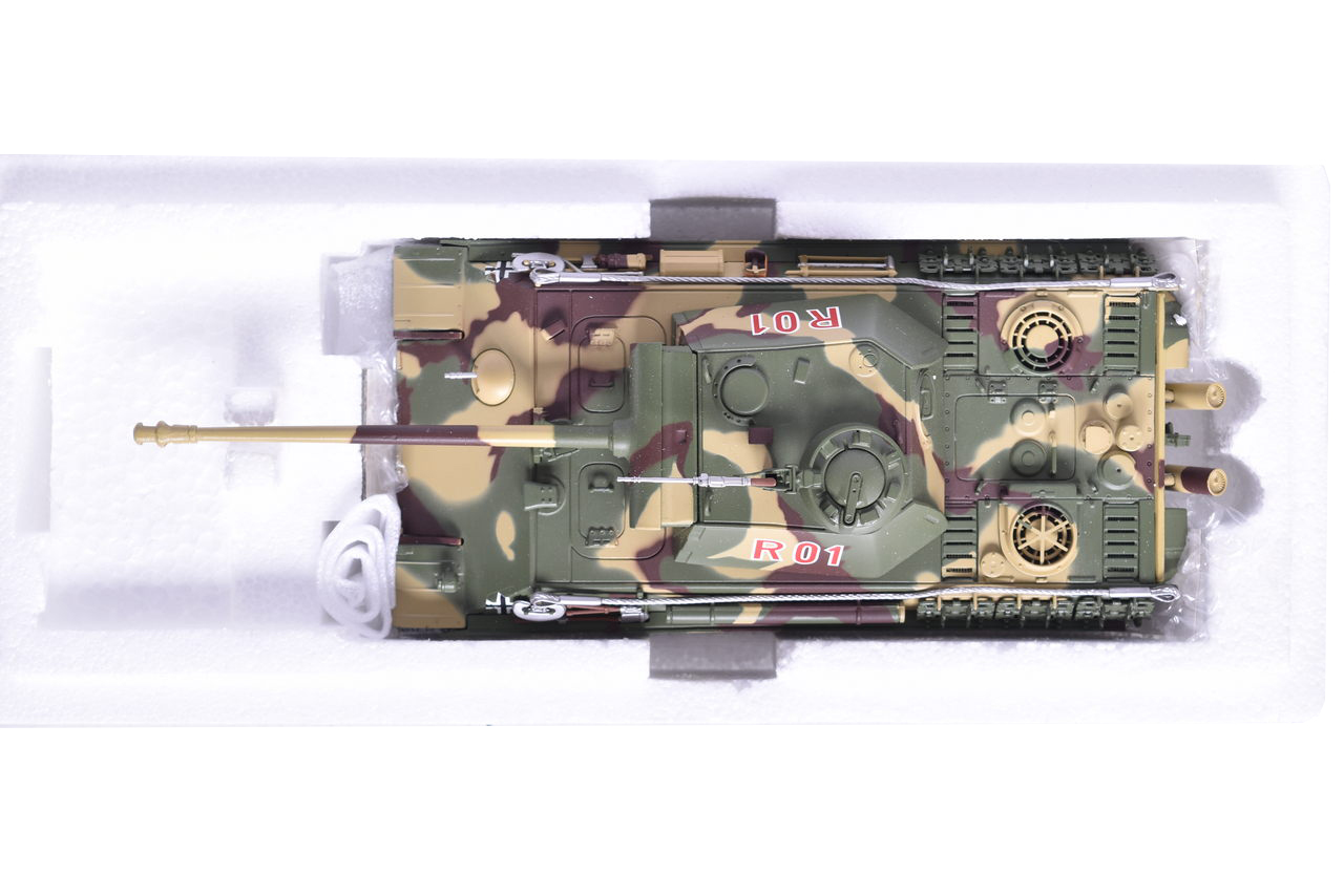 7769 - Minichamps 1:35 Panzerkampfwagen V Panther AUSF. G Diecast WWII German Military Tank thumbnail
