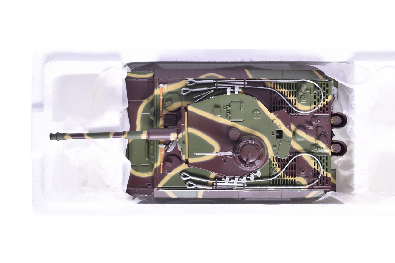 7773 - Minichamps 1:35 Panzerkampfwagen VI Tiger I Diecast WWII Military Tank thumbnail