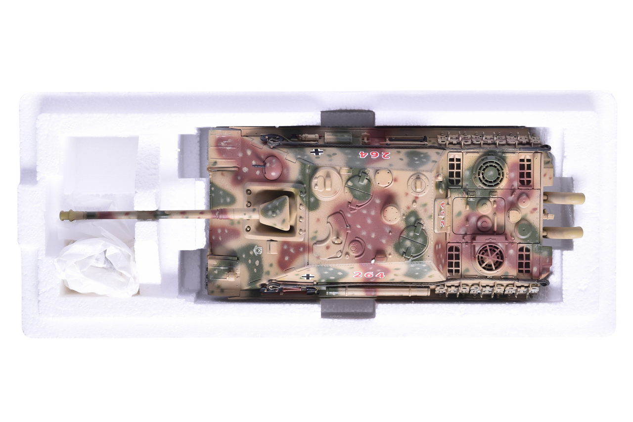 7774 - Minichamps 1:35 Panzerkampfwagen V Jagdpanther Diecast WWII Military Tank - Autumn Ambush thumbnail